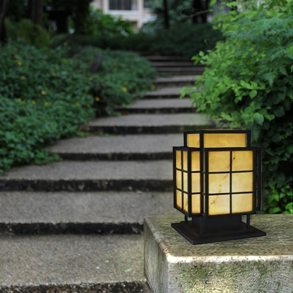 日式方格柱燈