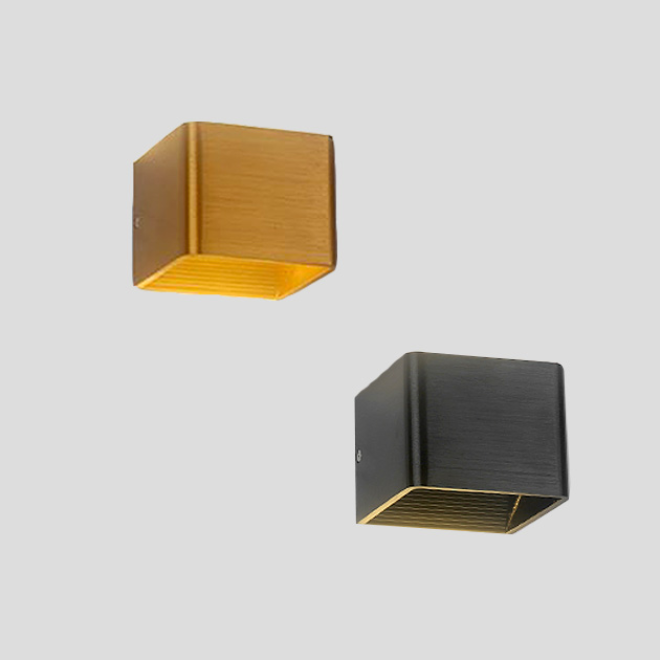 Iota  ι拉絲方塊壁燈